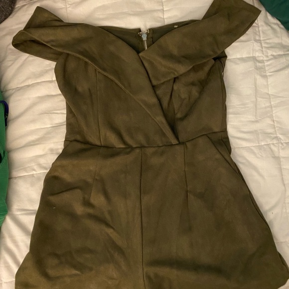 Olive green one piece - Picture 1 of 2